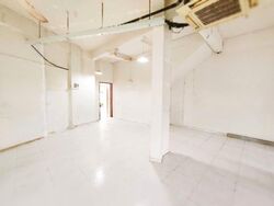 Yuhua Village (D22), Shop House #581575411